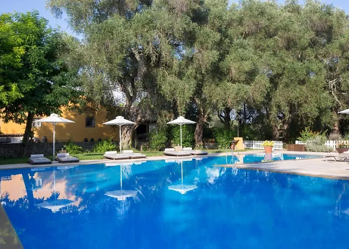 Pelecas Country Club Otel 4*