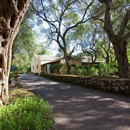 Pelecas Country Club Hotel